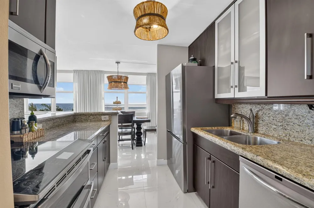 2121 Ocean Boulevard #1008E Boca Raton, FL 33431