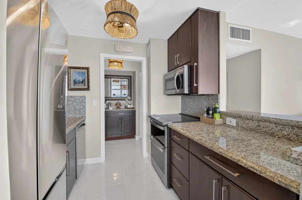 2121 Ocean Boulevard #1008E Boca Raton, FL 33431