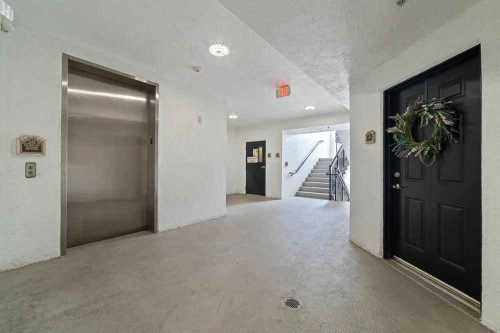 1660 Renaissance Commons Boulevard #2301 Boynton Beach, FL 33426