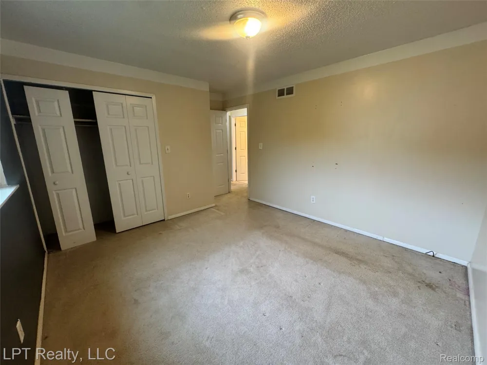 18181 Winwood Court Brownstown Charter Township, MI 48193