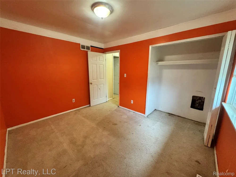 18181 Winwood Court Brownstown Charter Township, MI 48193