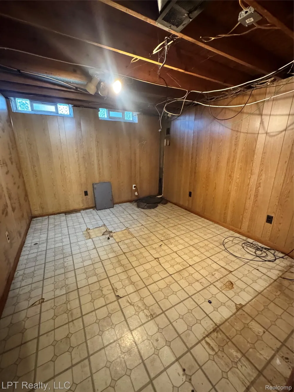 18181 Winwood Court Brownstown Charter Township, MI 48193