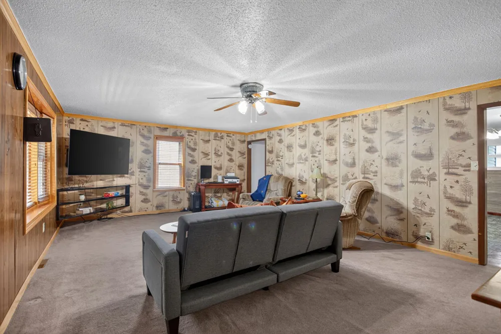 232 Bender Street Leoni Township, MI 49202