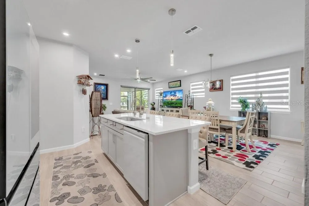 3463 TIMBER CROSSING AVENUE Brandon, FL 33511