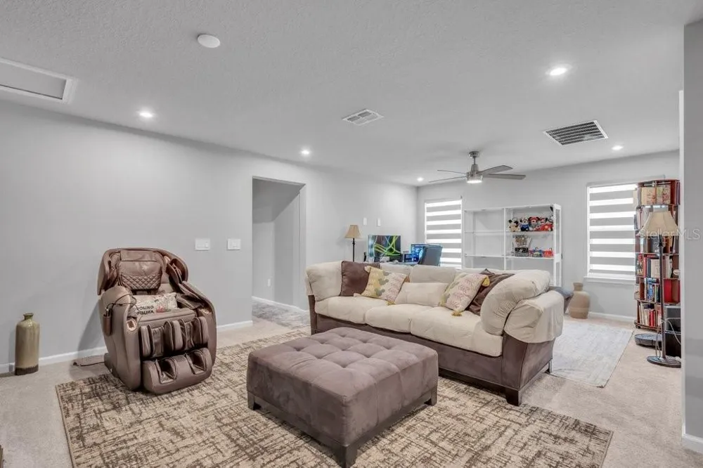 3463 TIMBER CROSSING AVENUE Brandon, FL 33511