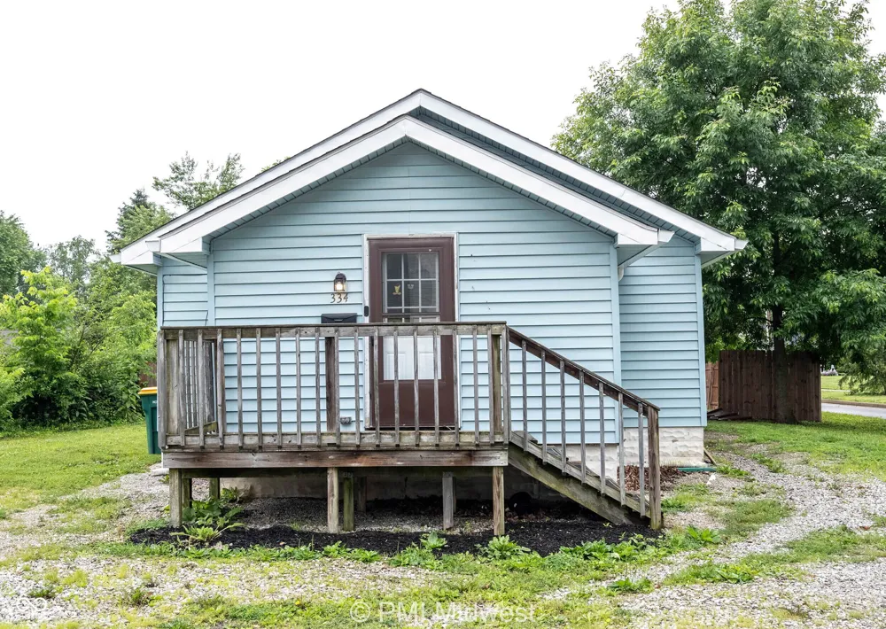 334 Ellis Street Plainfield, IN 46168