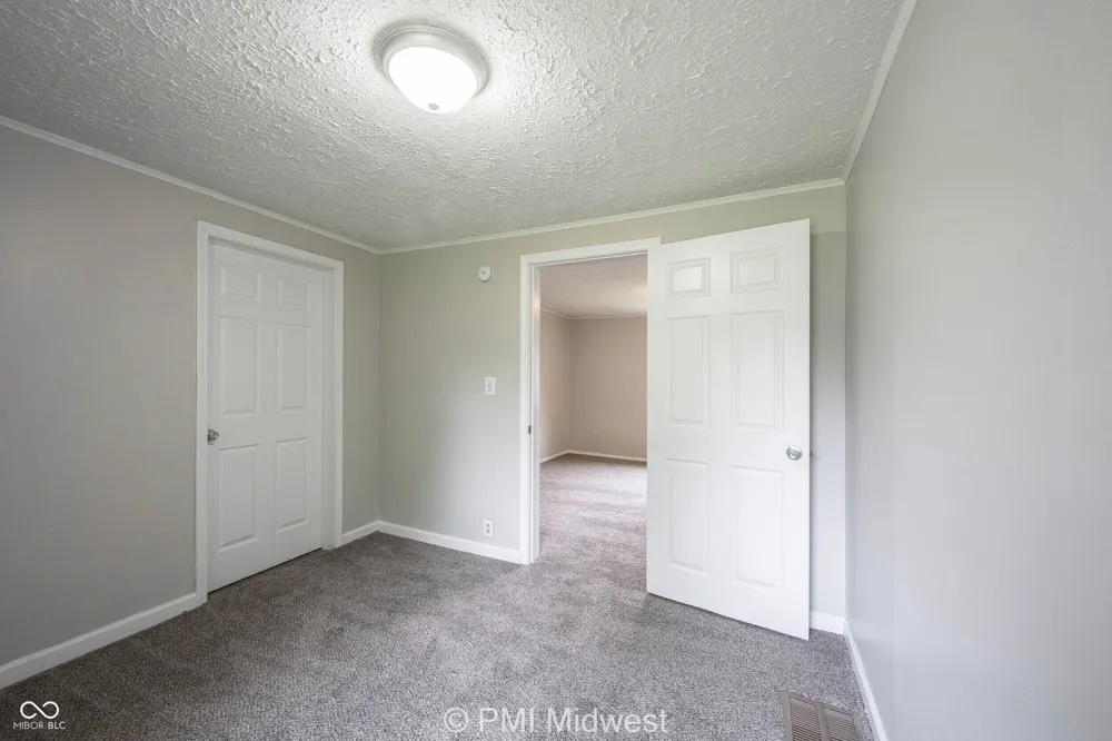 334 Ellis Street Plainfield, IN 46168