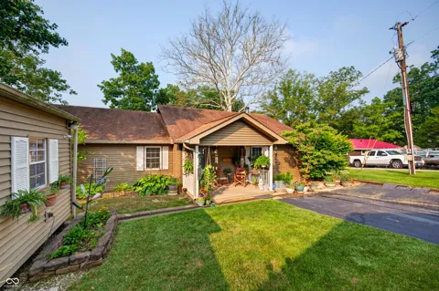 235 E Eagle Drive