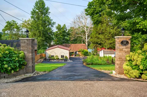 235 E Eagle Drive