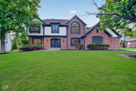 13832 Riverwood Way