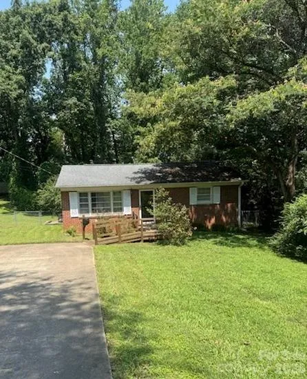 411 Holly Hills Road