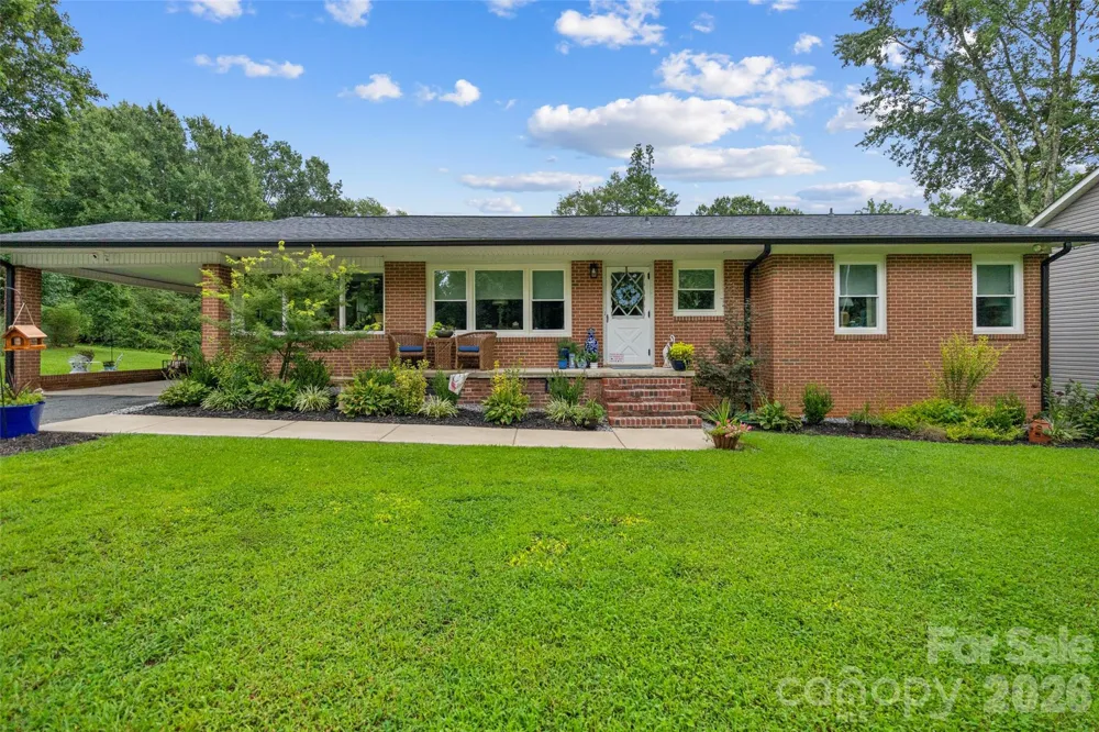 1101 Rosewood Avenue Kannapolis, NC 28081
