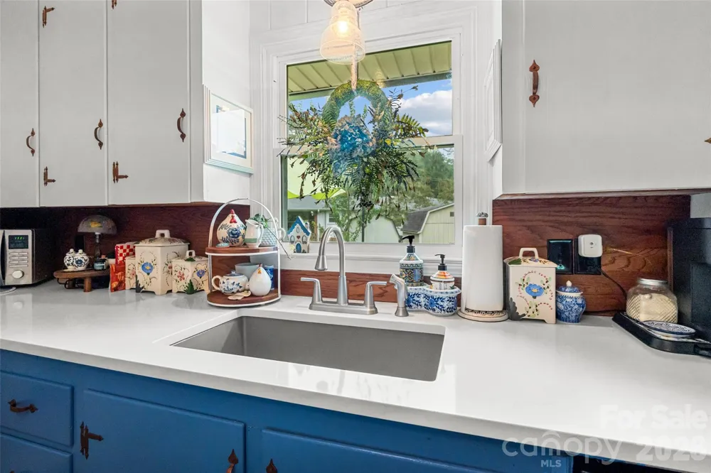 1101 Rosewood Avenue Kannapolis, NC 28081