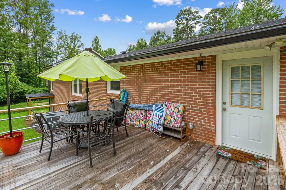 1101 Rosewood Avenue Kannapolis, NC 28081