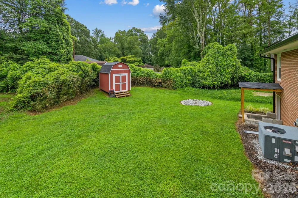 1101 Rosewood Avenue Kannapolis, NC 28081