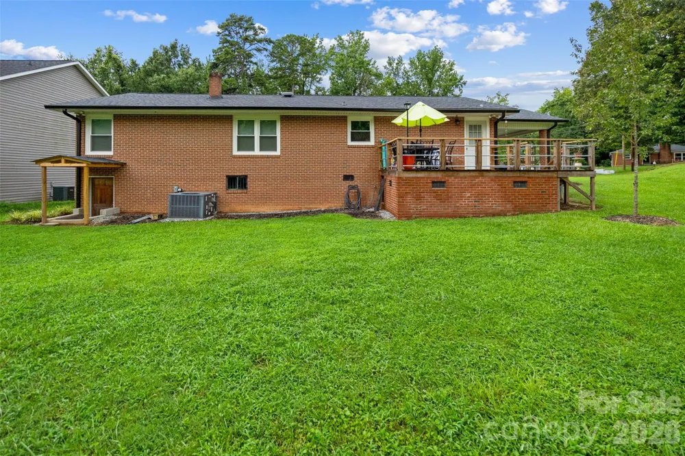 1101 Rosewood Avenue Kannapolis, NC 28081