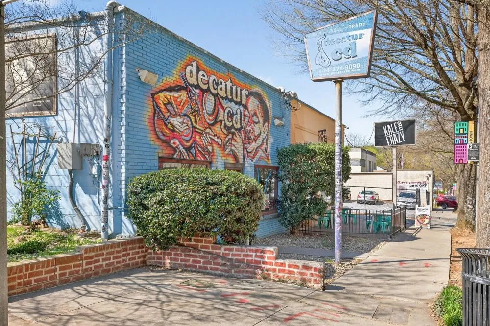 422 Cedar Dust Drive Decatur, GA 30030