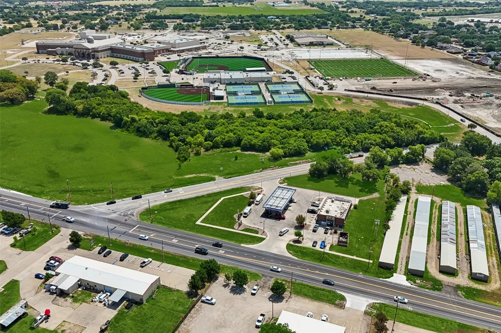 110 Louise Ritter Boulevard Red Oak, TX 75154