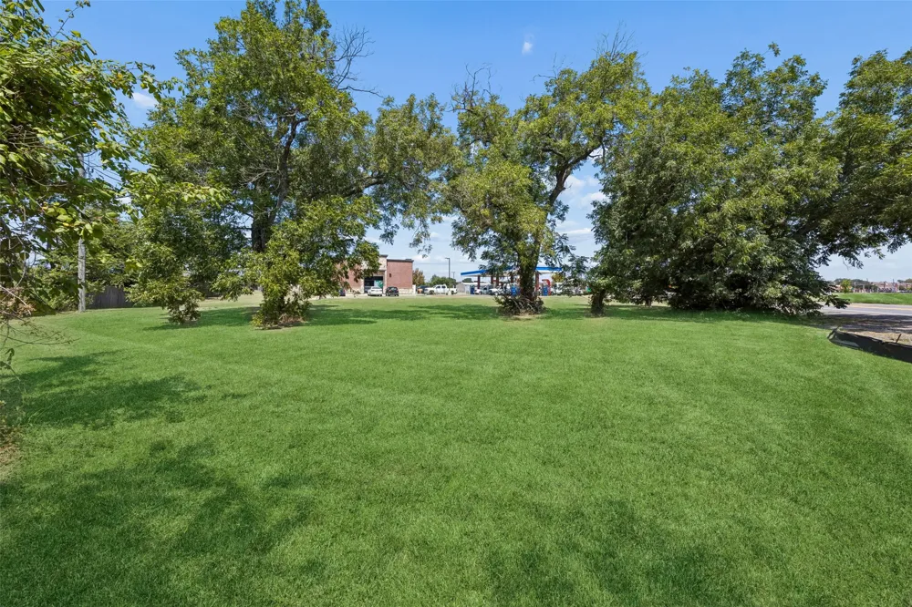 110 Louise Ritter Boulevard Red Oak, TX 75154