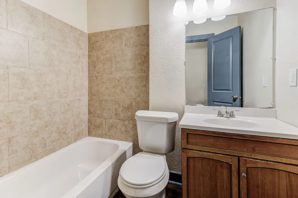 4511 Alamosa Fort Worth, TX 76119