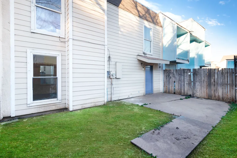 4511 Alamosa Fort Worth, TX 76119