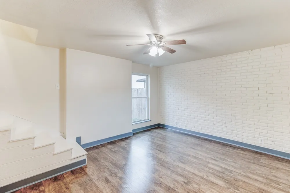 4511 Alamosa Fort Worth, TX 76119