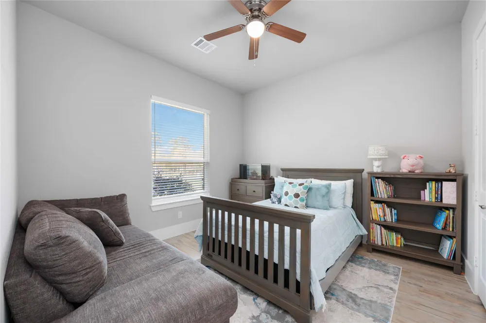 33510 Walnut Xing Magnolia, TX 77355