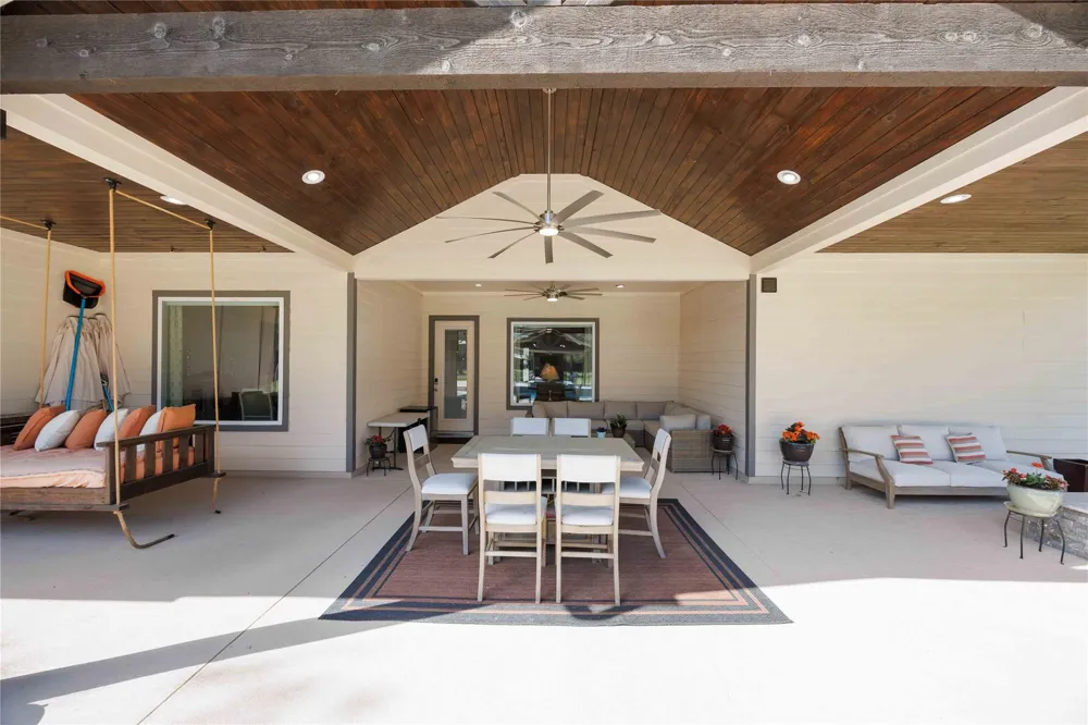 33510 Walnut Xing Magnolia, TX 77355