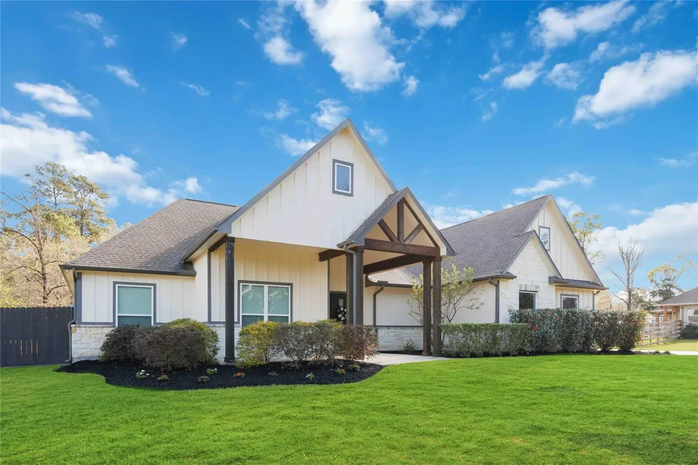 33510 Walnut Xing Magnolia, TX 77355