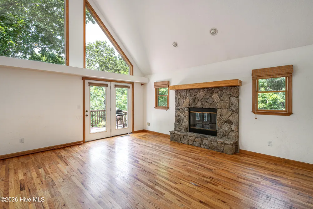 62 Ellis Lane Murphy, NC 28906