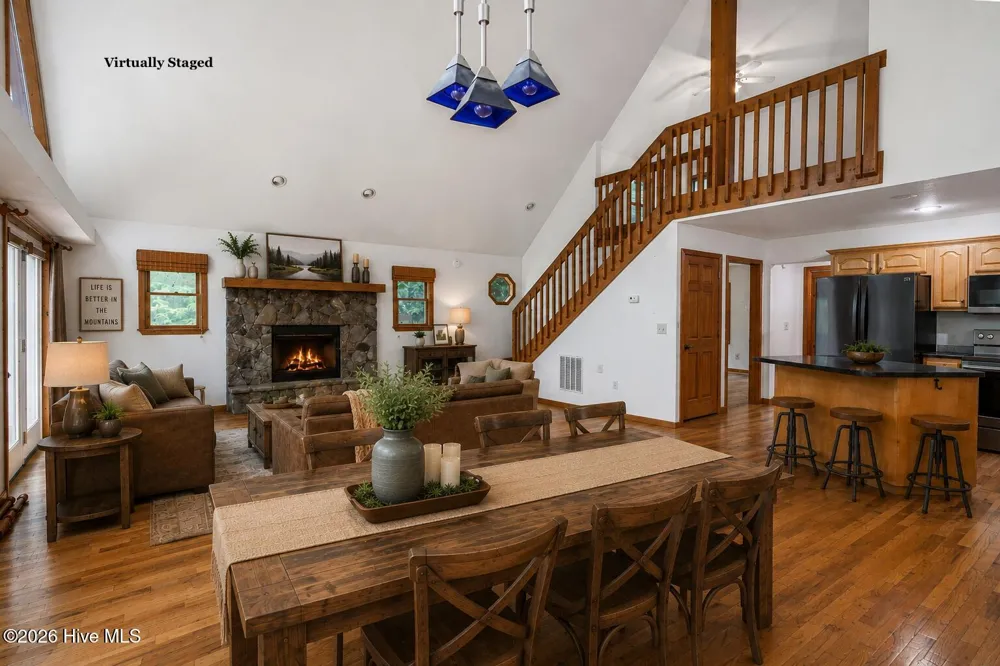 62 Ellis Lane Murphy, NC 28906