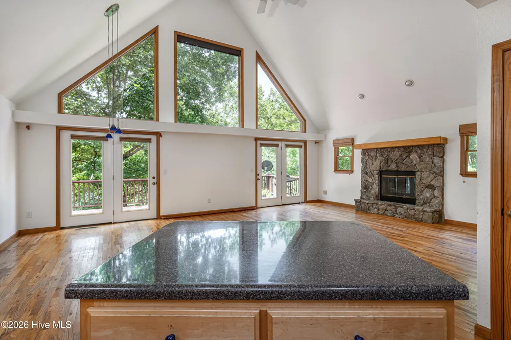 62 Ellis Lane Murphy, NC 28906