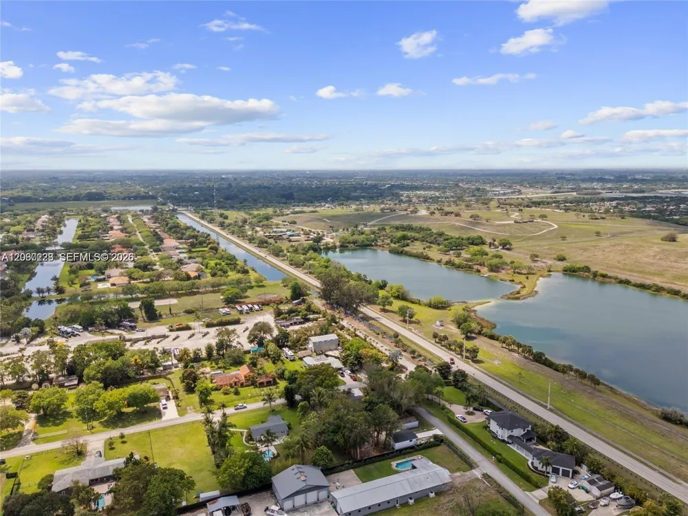 14171 SW 37th Ct Davie, FL 33330