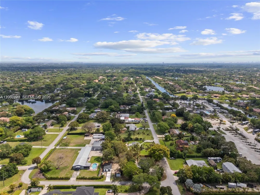 14171 SW 37th Ct Davie, FL 33330