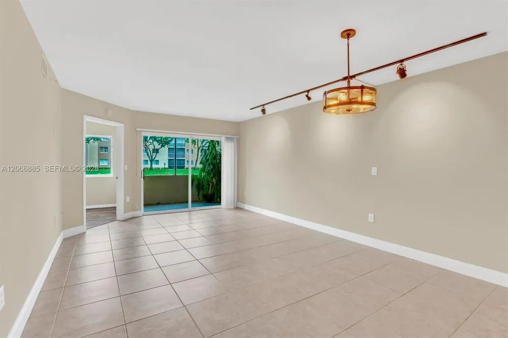 9537 Weldon Cir #I109 Tamarac, FL 33321