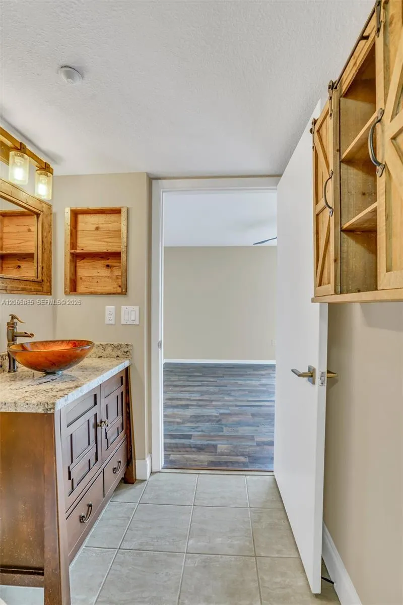 9537 Weldon Cir #I109 Tamarac, FL 33321