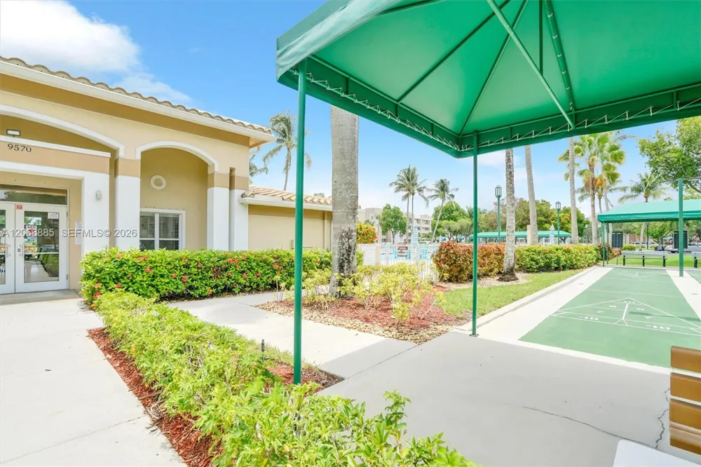 9537 Weldon Cir #I109 Tamarac, FL 33321