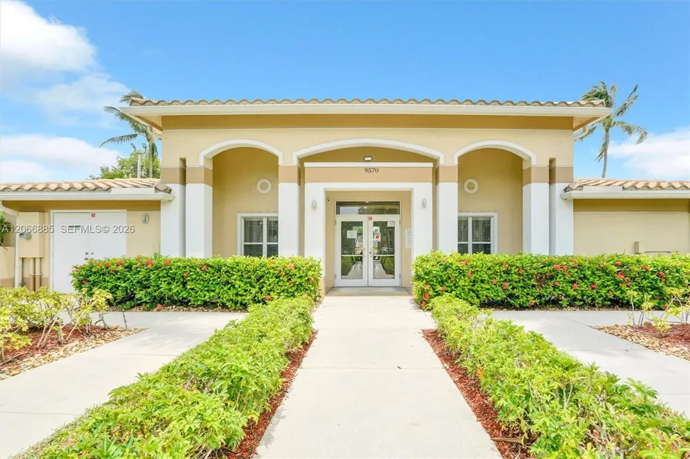 9537 Weldon Cir #I109 Tamarac, FL 33321