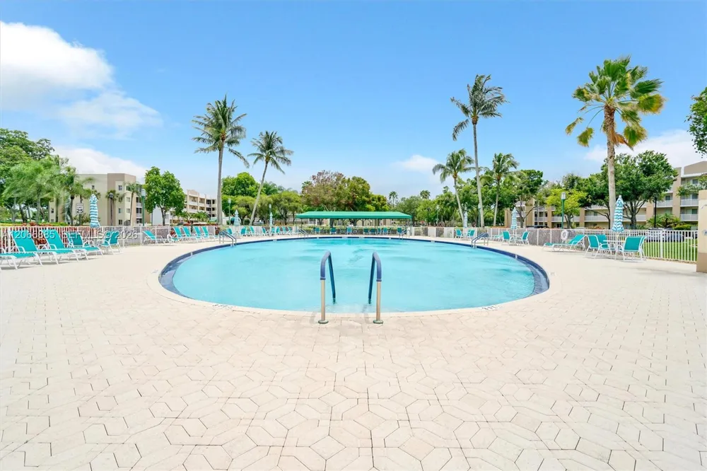 9537 Weldon Cir #I109 Tamarac, FL 33321