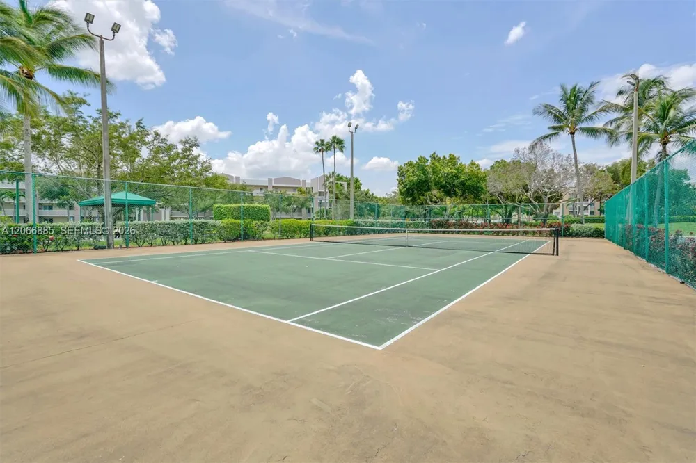 9537 Weldon Cir #I109 Tamarac, FL 33321