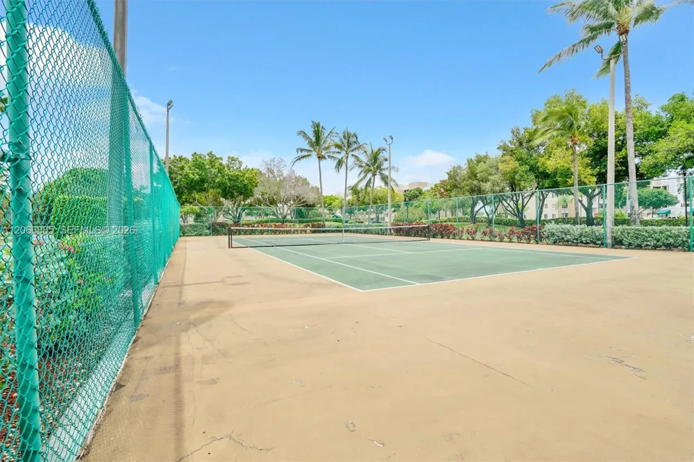 9537 Weldon Cir #I109 Tamarac, FL 33321