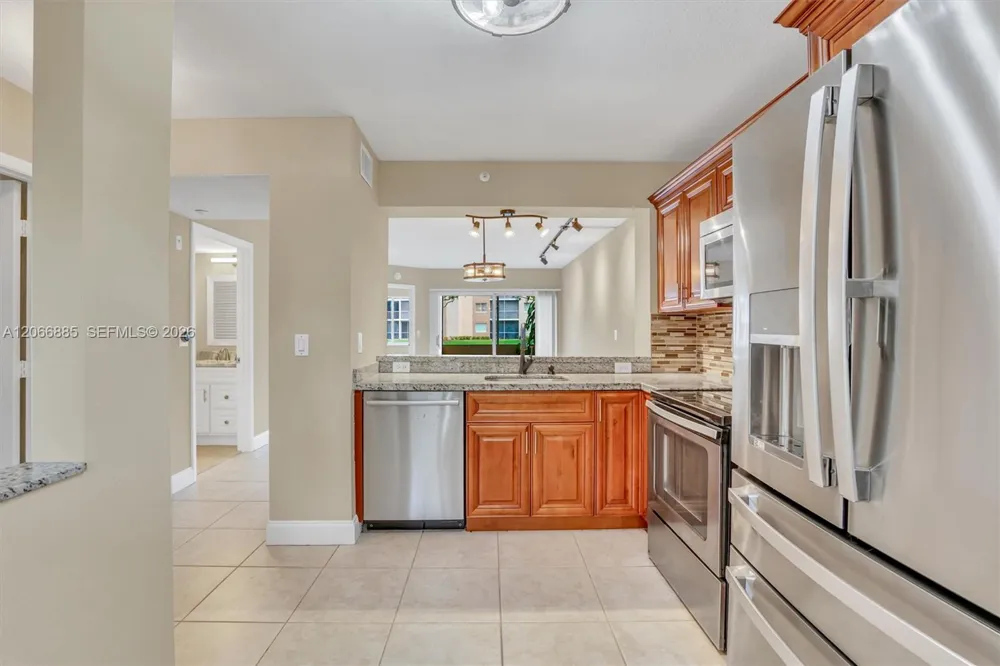 9537 Weldon Cir #I109 Tamarac, FL 33321