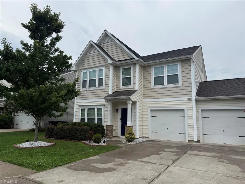 2486 Moss Grove Crossing Winston-Salem, NC 27103