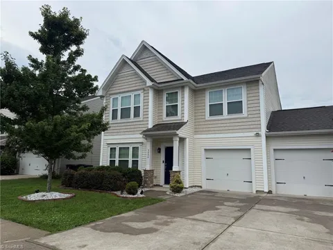 2486 Moss Grove Crossing
