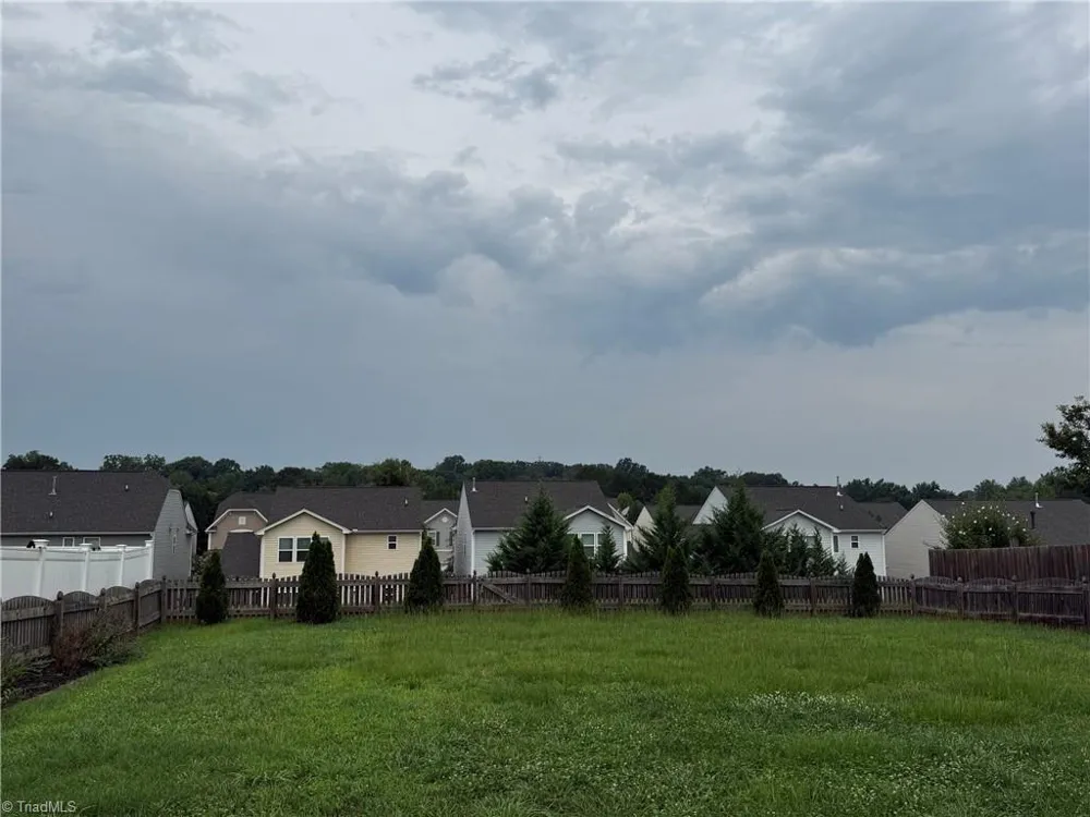2486 Moss Grove Crossing Winston-Salem, NC 27103