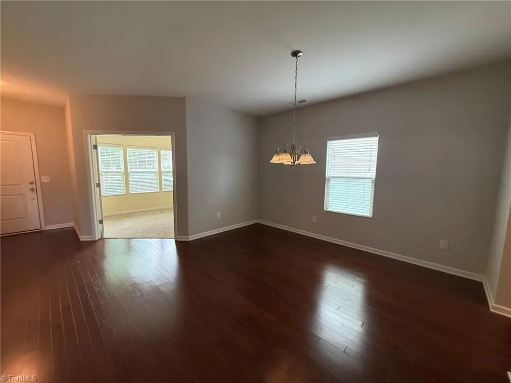 2486 Moss Grove Crossing Winston-Salem, NC 27103
