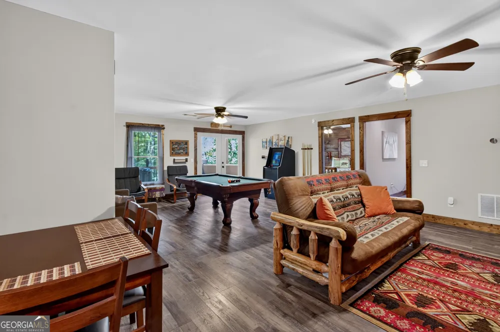 155 Hawks Ridge DR Mineral Bluff, GA 30559