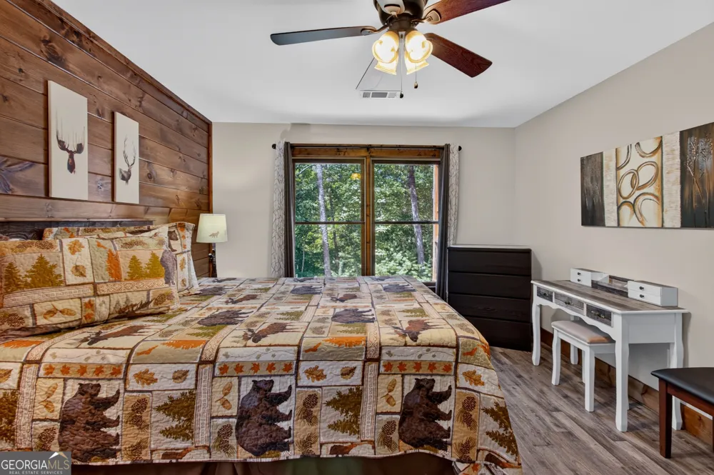 155 Hawks Ridge DR Mineral Bluff, GA 30559