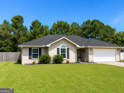 108 Cedar Circle DR