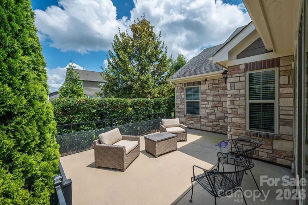 2360 Villa Oaks Court Gastonia, NC 28056